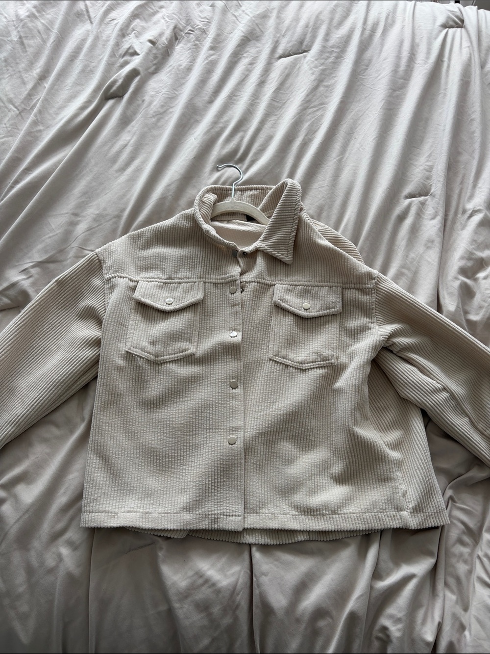 Women's Cream Button-Front Shacket Jacket